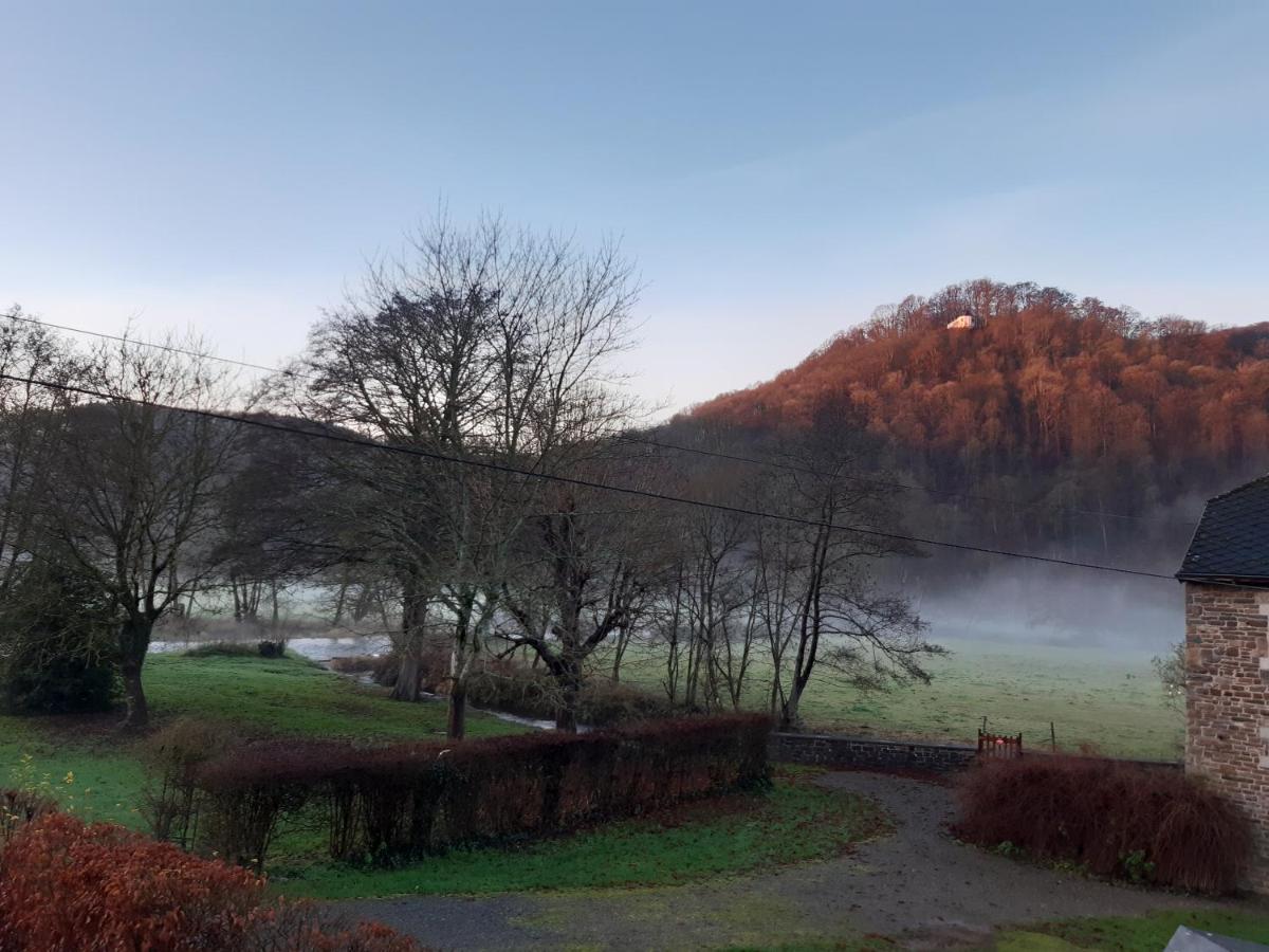 Bed & Breakfast Vallee De L'Ourthe Marcourt Ngoại thất bức ảnh