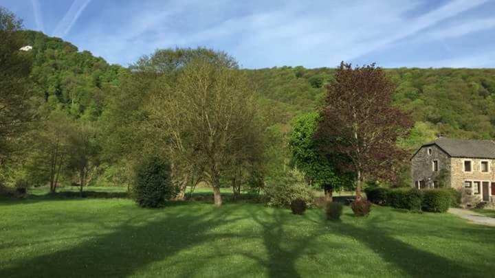 Bed & Breakfast Vallee De L'Ourthe Marcourt Ngoại thất bức ảnh